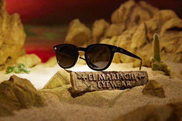 日本製アイウェアブランド「エル・マリアッチ」幅広＆個性的カラーのアイウェアが六本木の限定ストアで