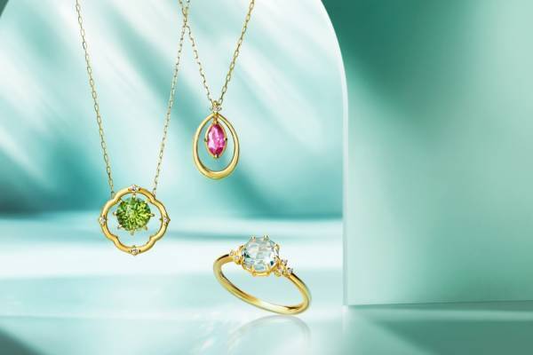 4℃23年夏ジュエリー「夏の情景」着想、“しずく型”ルビーの揺れるネックレス＆ペリドットのピアス