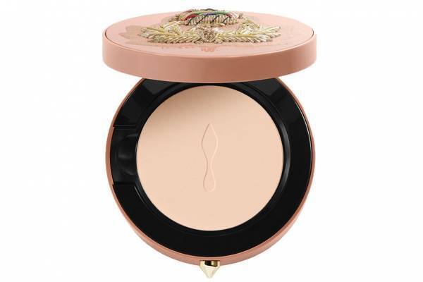 クリスチャン ルブタン23年秋コスメ、“オイルコントロール＆シカ成分配合”の万能フェイスパウダー