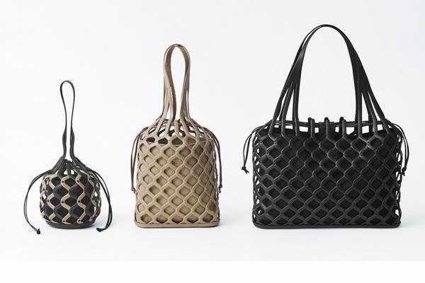 グッド グッズ イッセイ ミヤケ新作バッグ「アミメ」“やわらかな籠”のような立体トートバッグ