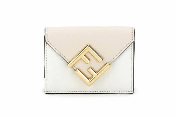 フェンディ「FF ダイヤモンド」23年秋冬ウィメンズ財布、トーン・オン・トーンのバイカラーで