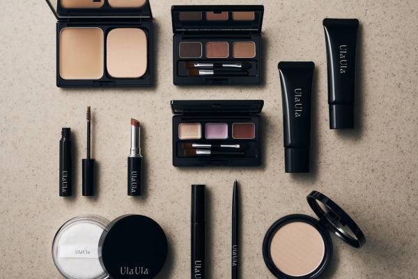 新メイクブランド「ウラウラ」誕生、“天然由来成分配合”リップ＆美容液級スキンケアファンデなど