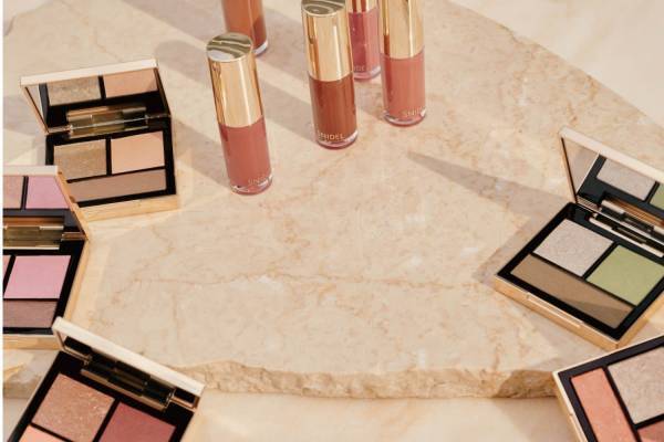 スナイデル ビューティ23年秋コスメ、“透き通る瞳が叶う”3色アイパレ＆マット質感リキッドリップ