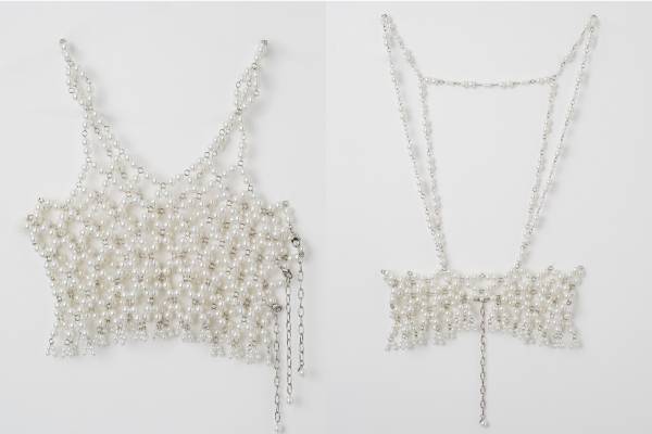 ミューラル“雪の結晶”に着想したパールビスチェ＆ベルト、東京では試着会を開催