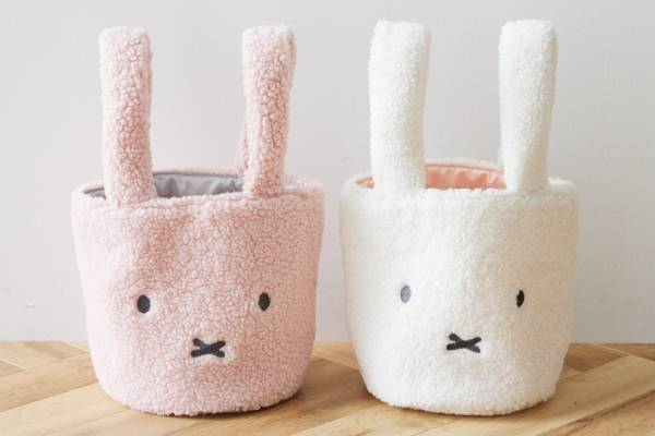 ミッフィー“うさ耳が伸びる”ボアバッグ＆ふわふわスマホショルダー、グリーン パークスとコラボ