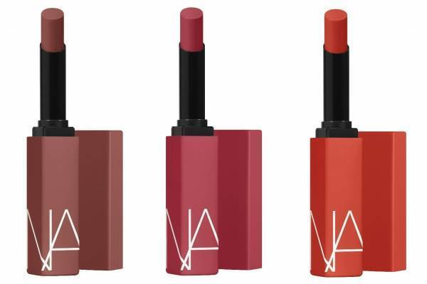 NARS“無重力”リップ「パワーマット リップスティック」23年秋新色、バーガンディなど6色