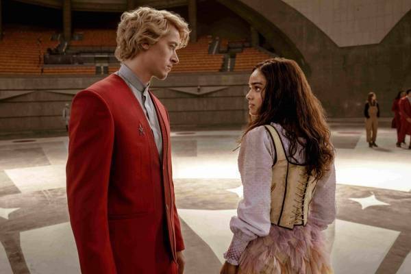 映画『ハンガー・ゲーム0』“負けたら即死”究極のサバイバル・アクション新作、1作目の前日譚を描く