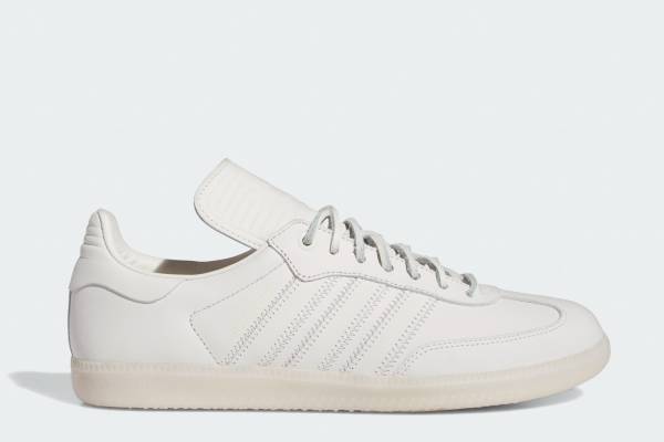 アディダス オリジナルス×ファレル・ウィリアムス新作スニーカー「サンバ」全体を上質レザーで統一