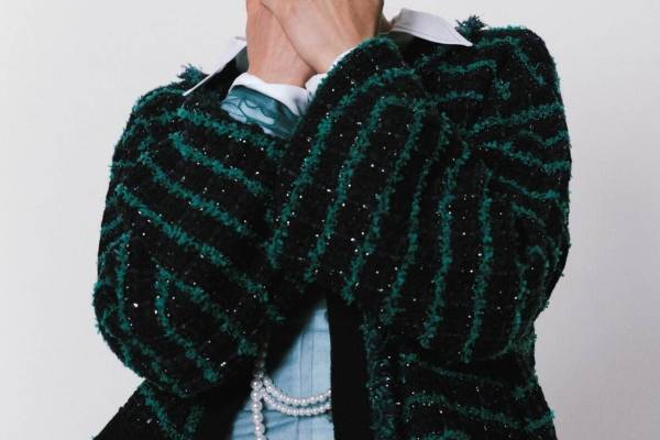 コンバース トウキョウのレディース新ライン、デニムやテーラードなどモードで上品なウェアを展開