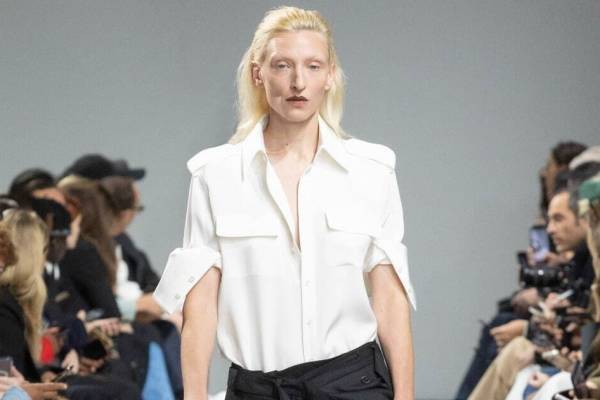 バナナ・リパブリック×ピーター ドゥ - 変形トレンチコートやテーラードジャケット、シャツドレスも