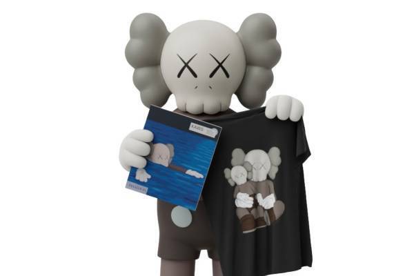 ユニクロ「UT」KAWSコラボ - “××”モチーフのTシャツやスウェット、アートブックも先行発売