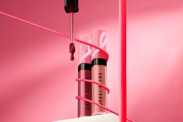 ボビイ ブラウン23年冬コスメ“ふっくら唇が叶う”リップグロス、プラム＆ベージュピンクの2本セット