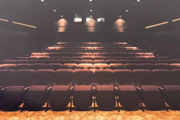 映画館「キノシネマ 新宿」新宿文化ビルに新オープン、2スクリーンで多彩な邦画・洋画を上映