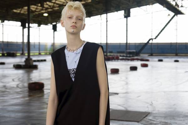 ミントデザインズ 2024年春夏コレクション - 宇宙への憧憬