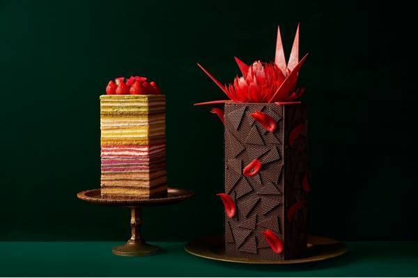 アートホテル大阪ベイタワー23年クリスマスケーキ、“51層”タワーケーキやシャインマスカットタルト