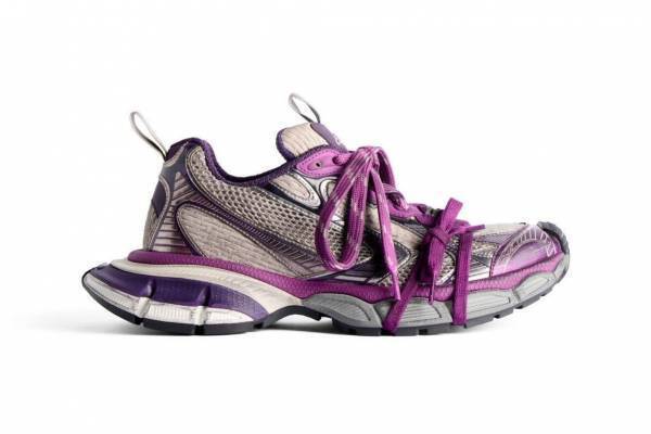 バレンシアガ「3XL スニーカー」グレー×パープルの新色、松坂屋名古屋店の新ストアで先行発売