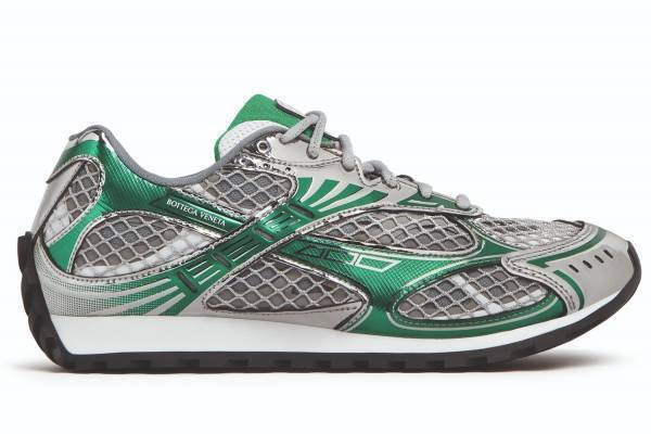 ボッテガ・ヴェネタ新作ユニセックススニーカー「オービット」、軽量メッシュで仕上げた近未来仕様