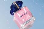 アルマーニ ビューティの人気香水「マイウェイ」23年クリスマス限定で“パール輝く”ピンクグリッターに
