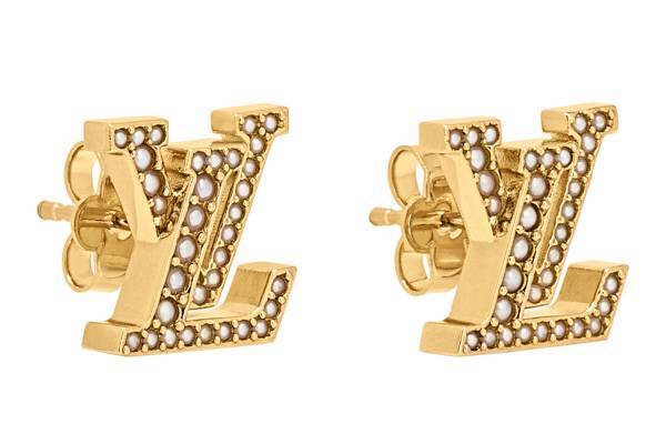ルイ・ヴィトン新作アクセサリー、艶めくレジンパール×LV イニシャルのピアスやチャームブレスレット