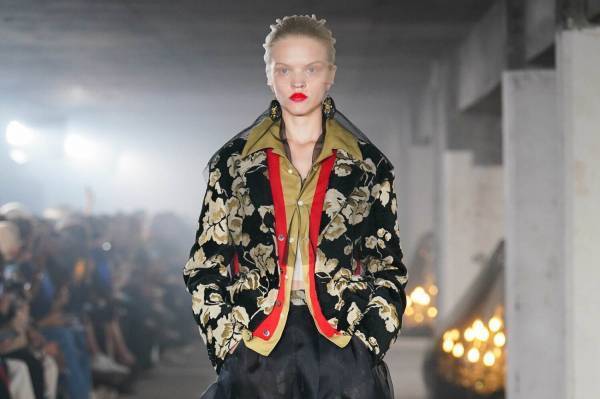 アンダーカバー 2024年春夏コレクション - 夢幻的な異空間