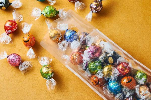 リンツのチョコレート詰め放題イベント、人気チョコ「リンドール」＆ハロウィン限定フレーバーも