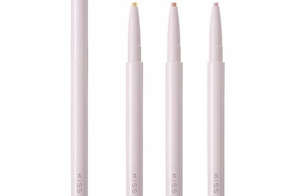 キス23年冬コスメ“光を自在に操る”ペンシル型ハイライター、細芯で簡単に立体的な顔立ちへ