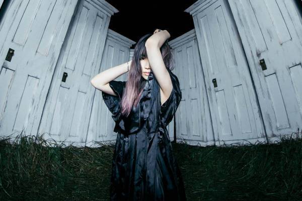 Aimerの新曲「白色蜉蝣」ドラマ「大奥 Season2」主題歌に、先行配信リリース