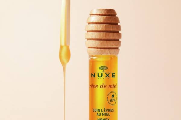 ニュクス“まるで蜂蜜”なリップが23年冬に定番化、ハニーポット型パッケージ＆甘い香りで