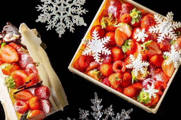 プルマン東京田町23年クリスマスケーキ、“宝石箱”ケーキ＆苺の森のブッシュ・ド・ノエル