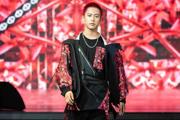 アクオド 2024年春夏コレクション - 新たな旅路へ