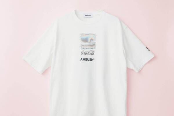 アンブッシュ×コカ・コーラ、AIと共同開発した新フレーバー「Y3000ゼロシュガー」着想のTシャツ