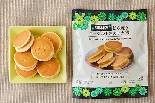 ローソン、明治「チェルシー」ヨーグルトスカッチ味どら焼き＆バタースカッチ味マシュマロ餅
