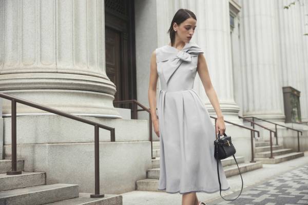 セルフォード×ユミカツラ第2弾、“オーガンジーの襟”が彩る4WAYドレスやチュールケープなど