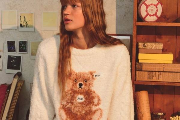 ジェラート ピケ×シュタイフ、テディベア“エミリア”主役のふわもこルームウェア＆シューズ