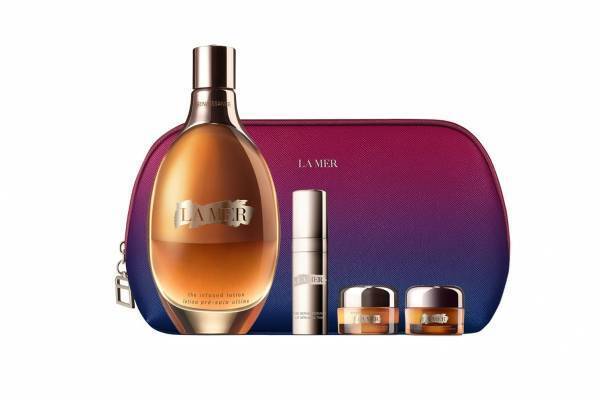ラ・メール23年クリスマスコフレ第2弾、“ブランド最高峰”化粧水現品入り豪華スキンケアコフレ