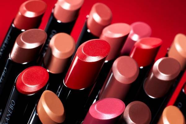 カネボウの美容液ルージュ「ルージュスターヴァイブラント」鮮やか発色＆ふっくらツヤ膜で生命力溢れる唇へ