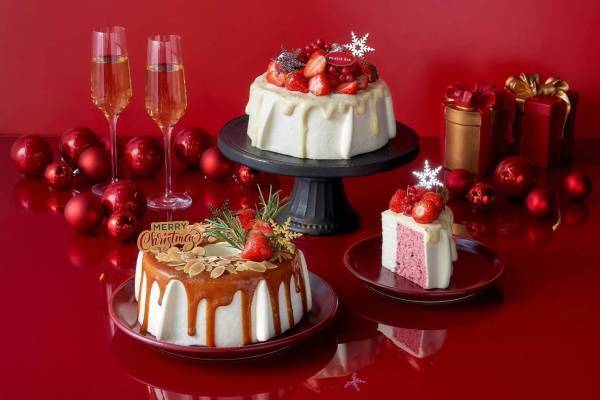 「マーサー ビス」クリスマス限定シフォンケーキ、ゴールドのラメ入り生キャラメルソース×ふわもち生地