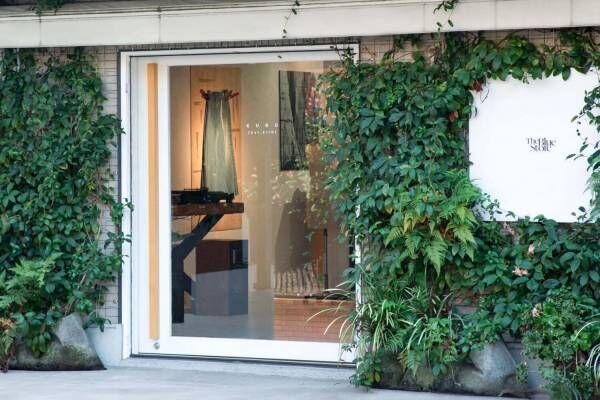 デニムブランドKUROが手掛ける旗艦店「ザ ブルー ストア」奥渋谷に、店舗限定リメイクデニムも