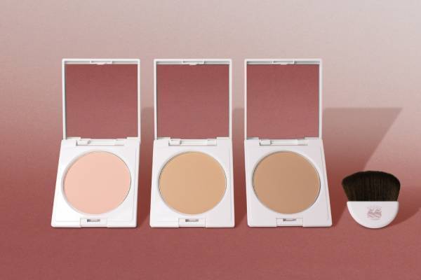 ソソ バイ フーミー23年冬コスメ、“肌に密着”パウダーファンデ＆肌悩みをカバーする4色コンシーラー