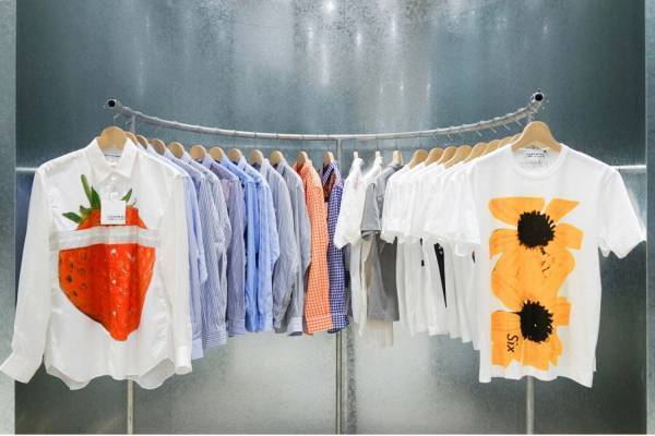 「トレーディング ミュージアム・コム デ ギャルソン」表参道GYRE店が増床、限定ポーターバッグなど