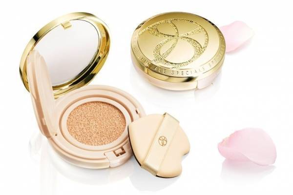 ノエビア24年春コスメ“まるで美容液”な薬用クッションファンデーション、ツヤ肌を長時間キープ