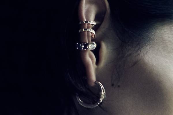 リーフェ ジュエリー“重ね付け”を楽しむカラーストーンリングやイヤーカフなど、伊勢丹新宿店で