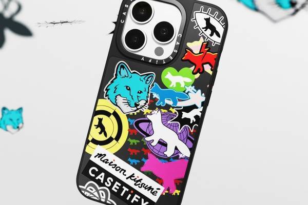 メゾン キツネ×ケースティファイ、ステッカー風“フォックス”を配したiPhoneケースなど
