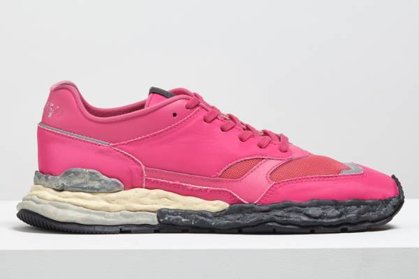 ベッドフォード×メゾン ミハラヤスヒロのスニーカー第3弾、“溶けだす”厚底ソール×異素材アッパーなど