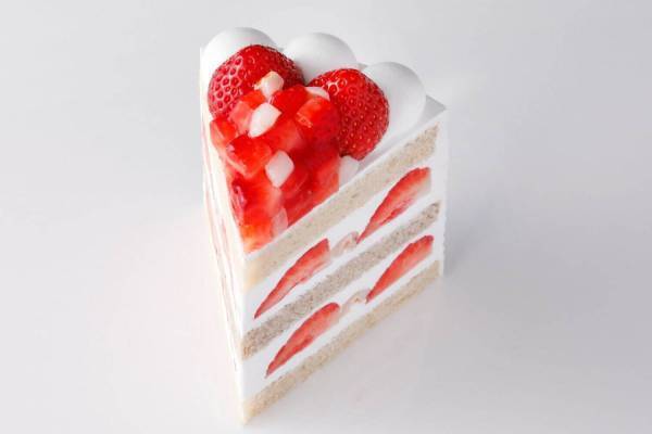 ホテルニューオータニ 東京・幕張・大阪で「あまおうスイーツフェア」究極ショートケーキやナポレオンパイ