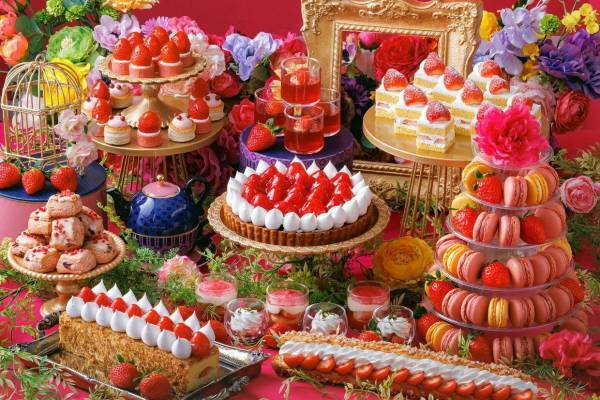 ホテルニューオータニ大阪でいちごスイーツビュッフェ、「新スーパーあまおうショートケーキ」ほか