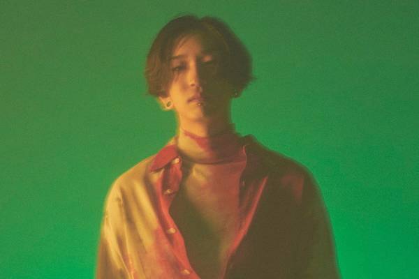 YOASOBI・Ayaseの新曲「SHOCK!」アニメ『Buddy Daddies』のオープニングテーマ曲に