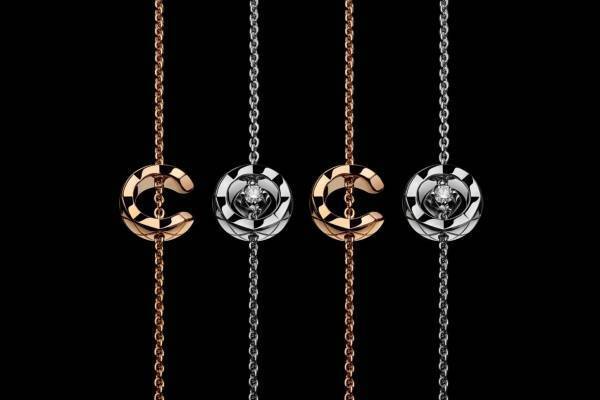 シャネル「ココ クラッシュ」新作ジュエリー、“COCO”イニシャルのゴールドブレスレットなど