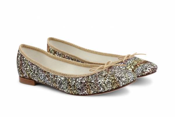 レペット23年春夏新作シューズ、“ハバナの夜”着想グリッターカラーのバレエシューズなど