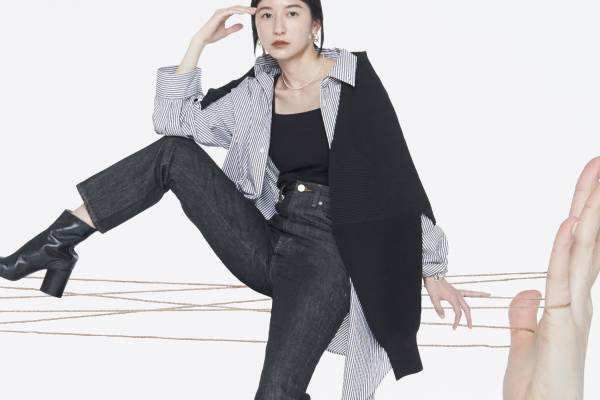 クラネ新作デニム、“手の指”モチーフのストレート×ハイウエストパンツや股上浅めシルエットも